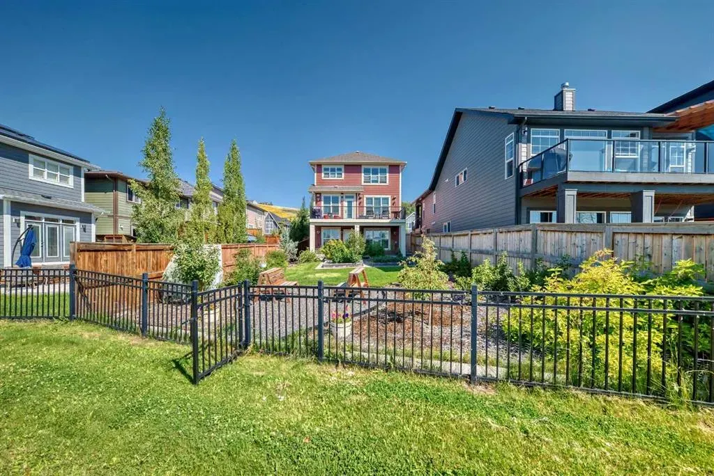 95 Cranbrook Hill SE