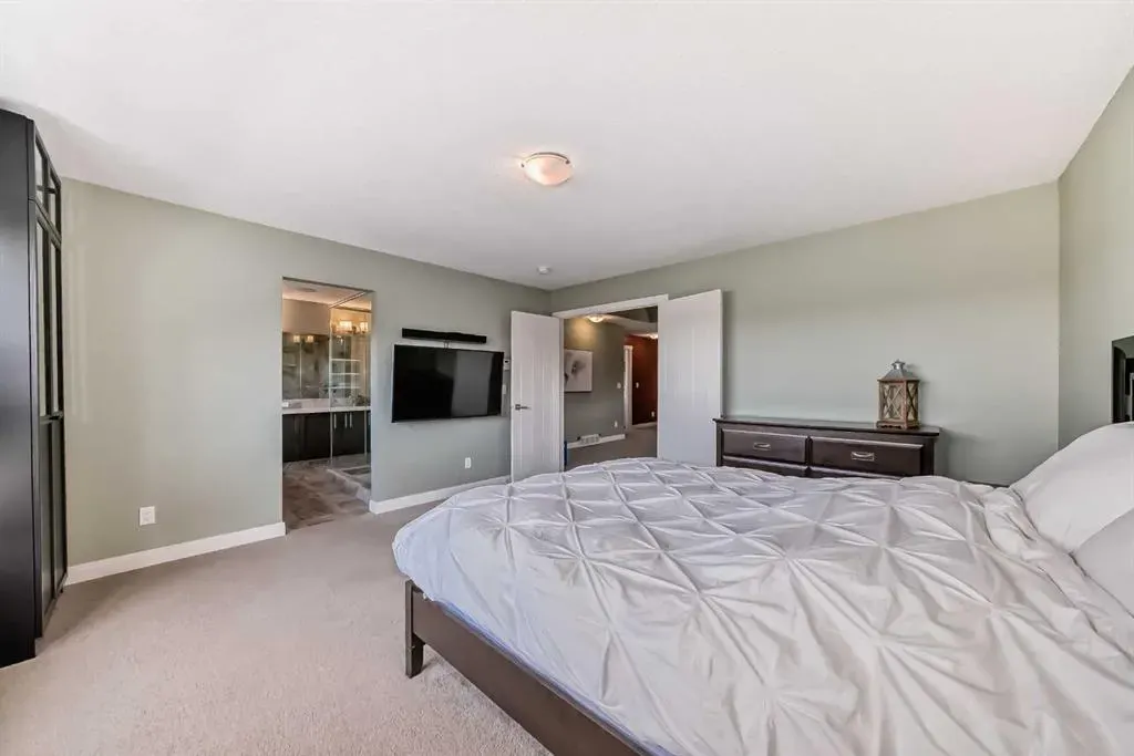 95 Cranbrook Hill SE