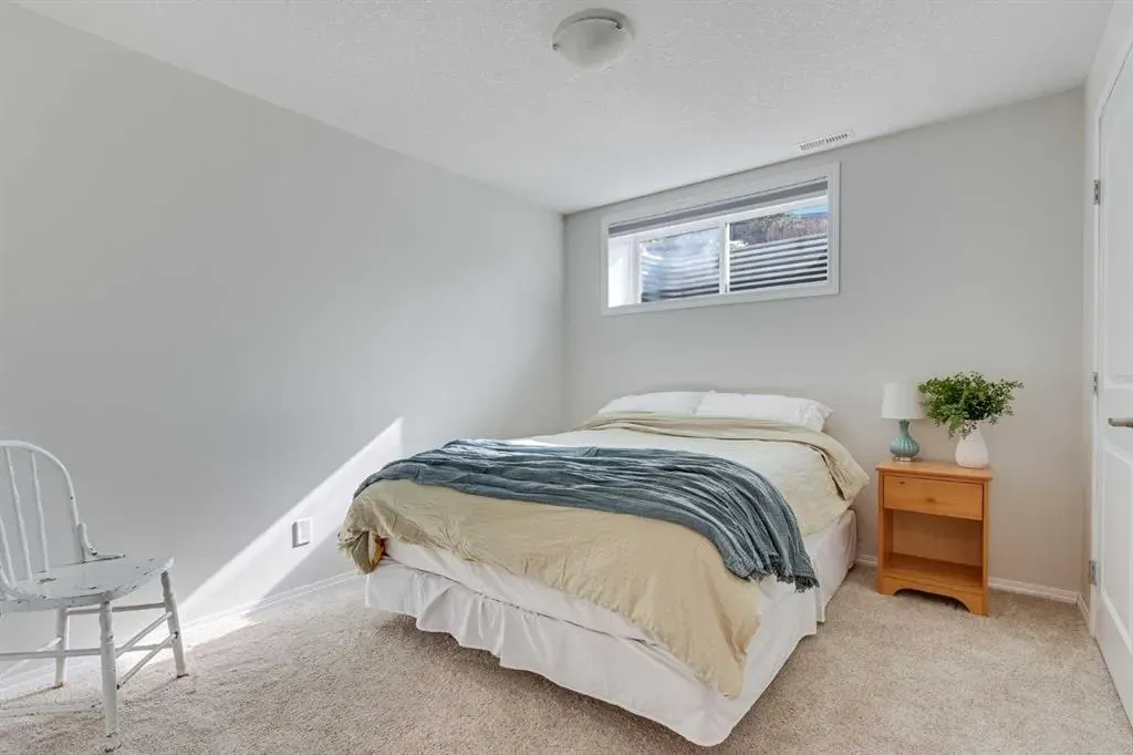 233 Cimarron Vista Way