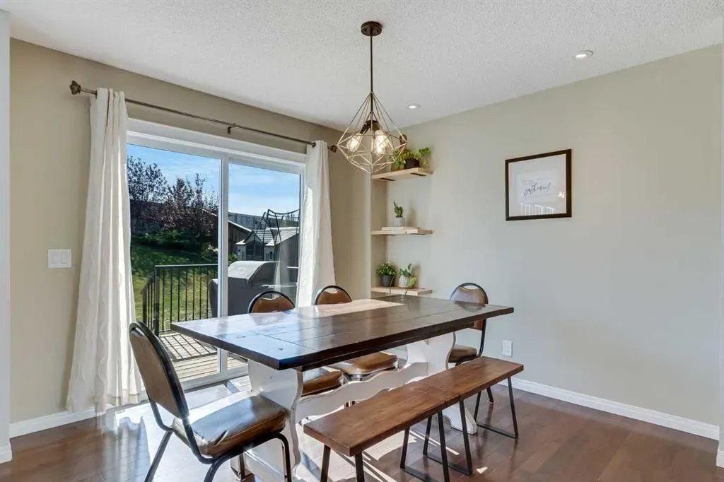 233 Cimarron Vista Way