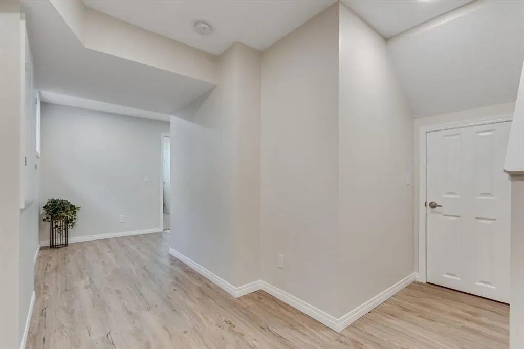 233 Cimarron Vista Way