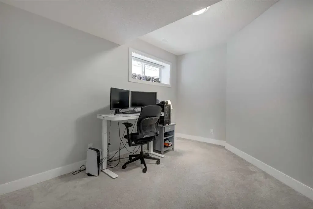 40 Masters Way SE