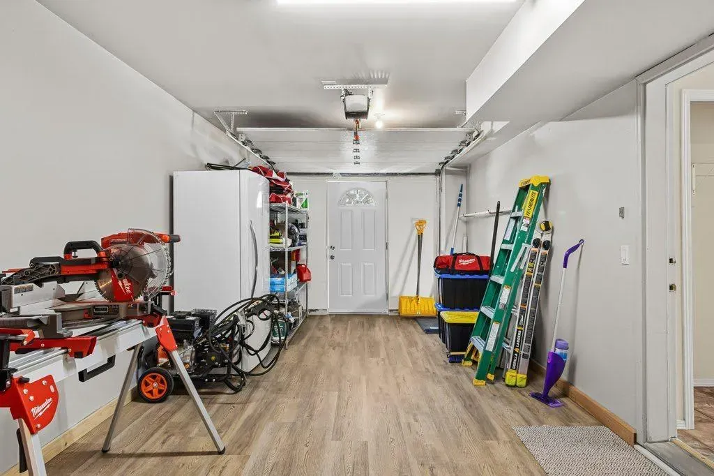808 Lawrence Grassi Ridge