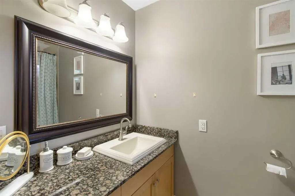 152 Lake Mead Crescent SE