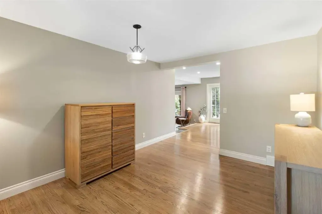 152 Lake Mead Crescent SE