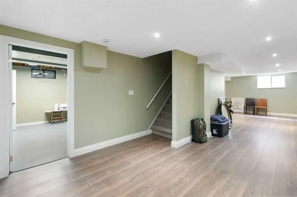 152 Lake Mead Crescent SE
