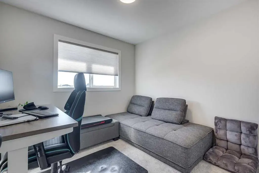 5601 Vista Trail