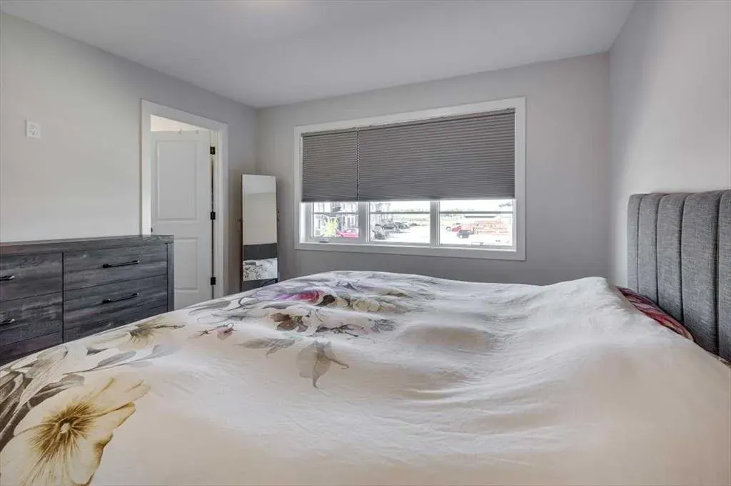 5601 Vista Trail