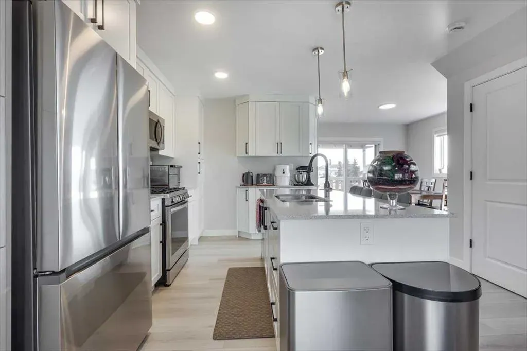 5601 Vista Trail