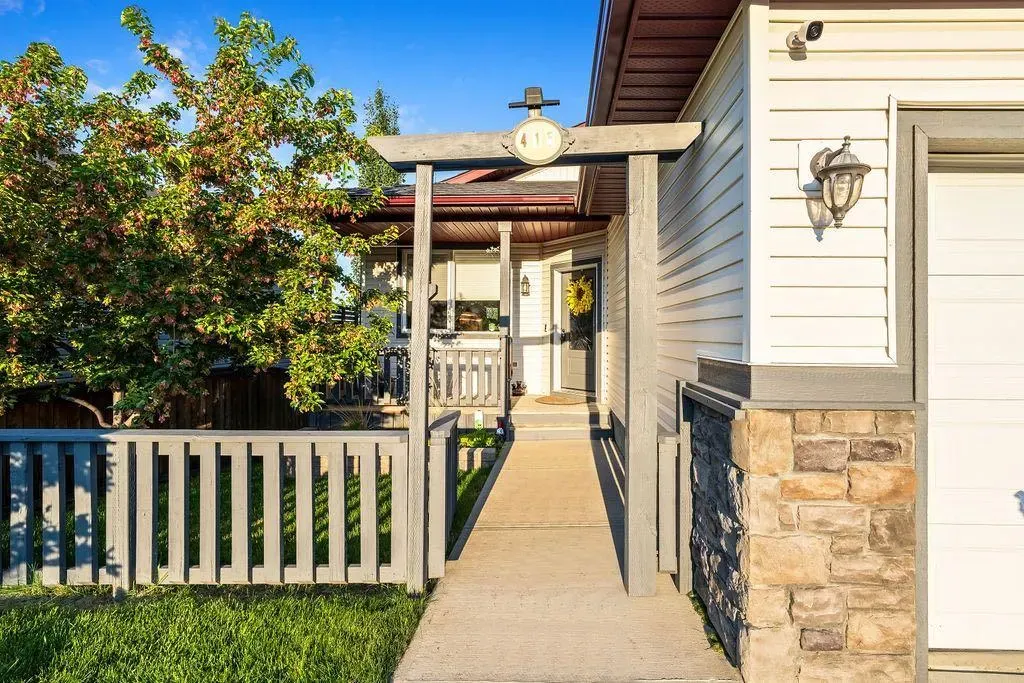 415 SUNRISE Hill
