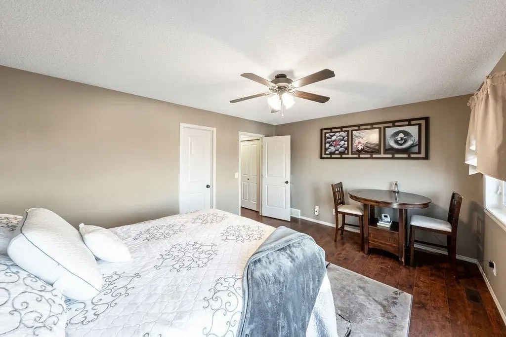 415 SUNRISE Hill