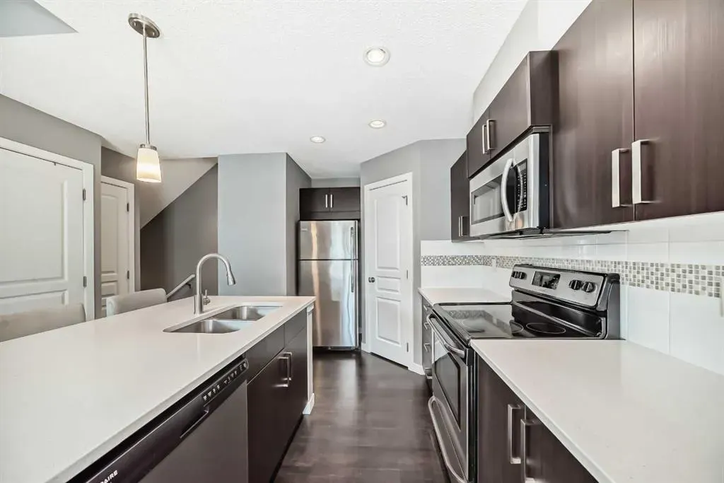 881 Sage Valley Boulevard NW, #804