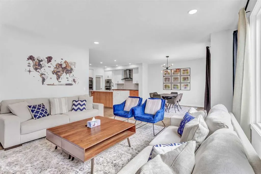 53 Amblehurst Gardens NW