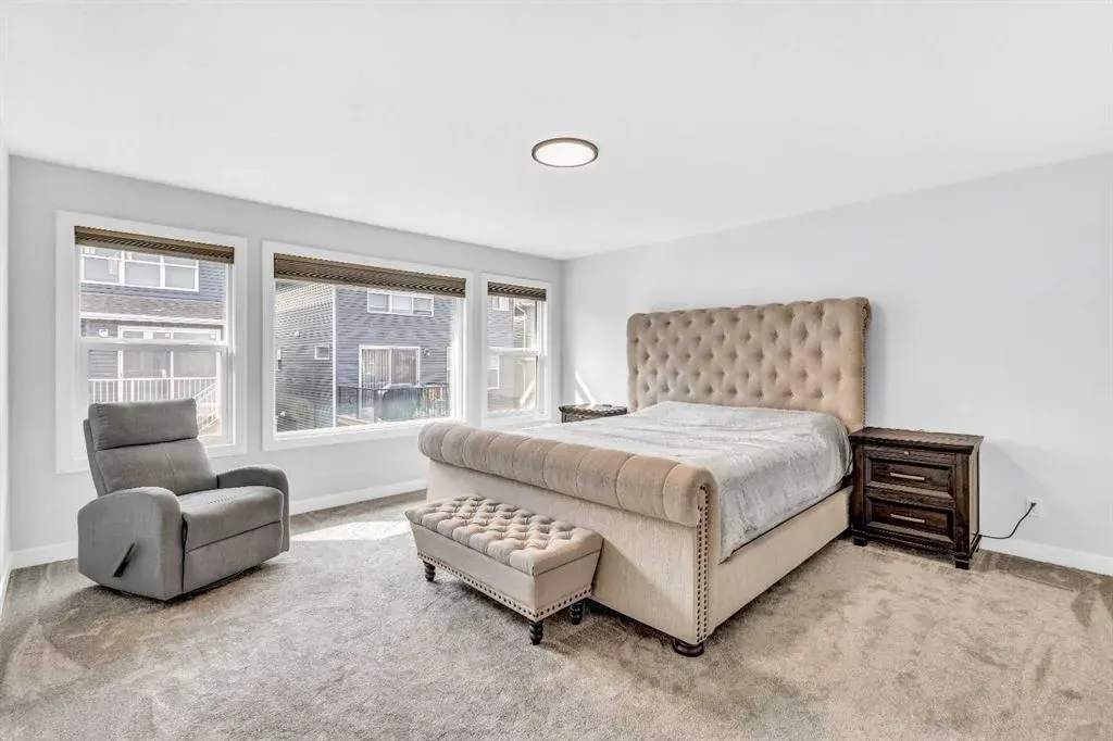 53 Amblehurst Gardens NW