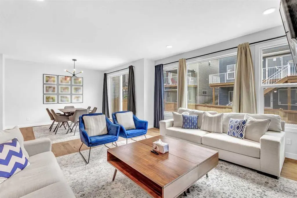 53 Amblehurst Gardens NW