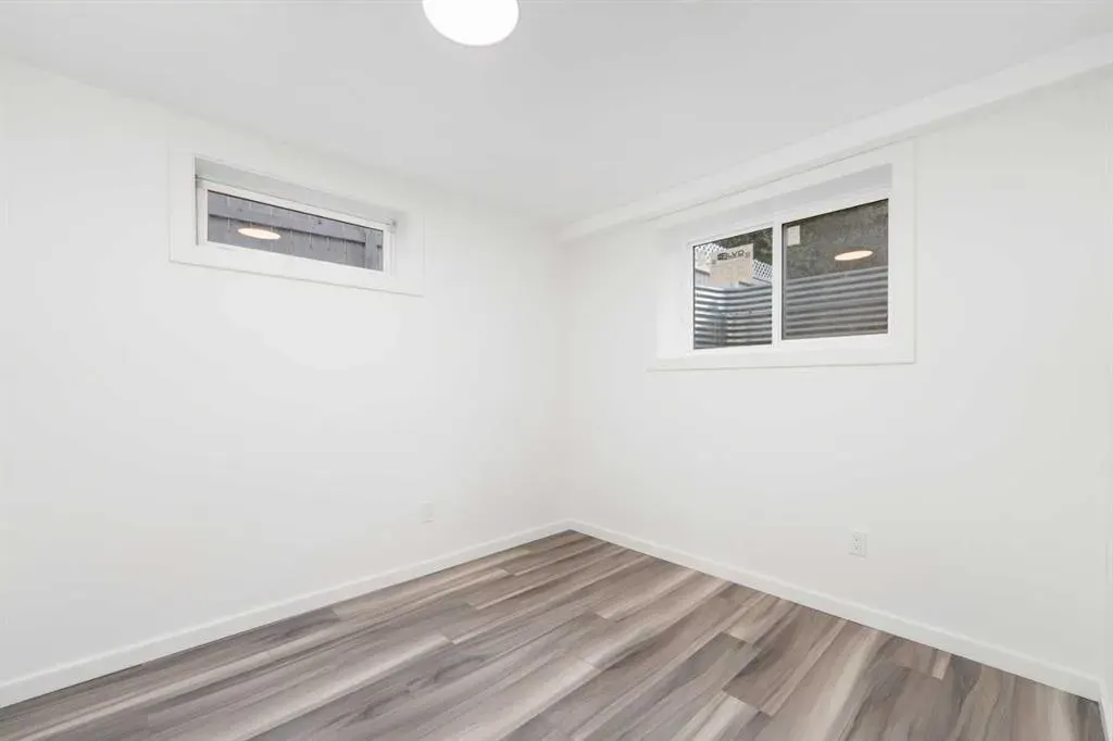 28 Henefer Road SW
