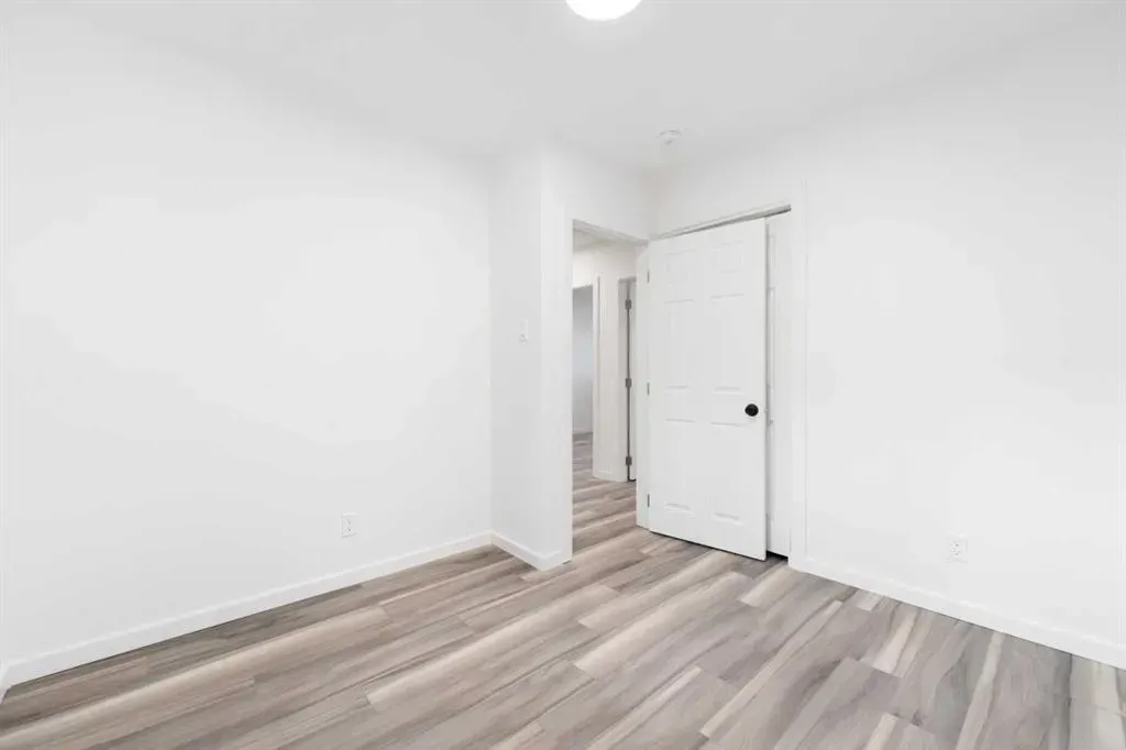 28 Henefer Road SW
