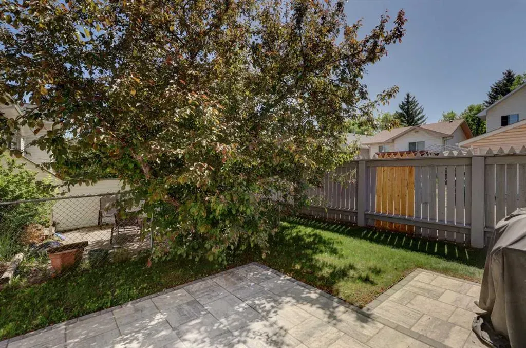 112 Martin Crossing Court NE