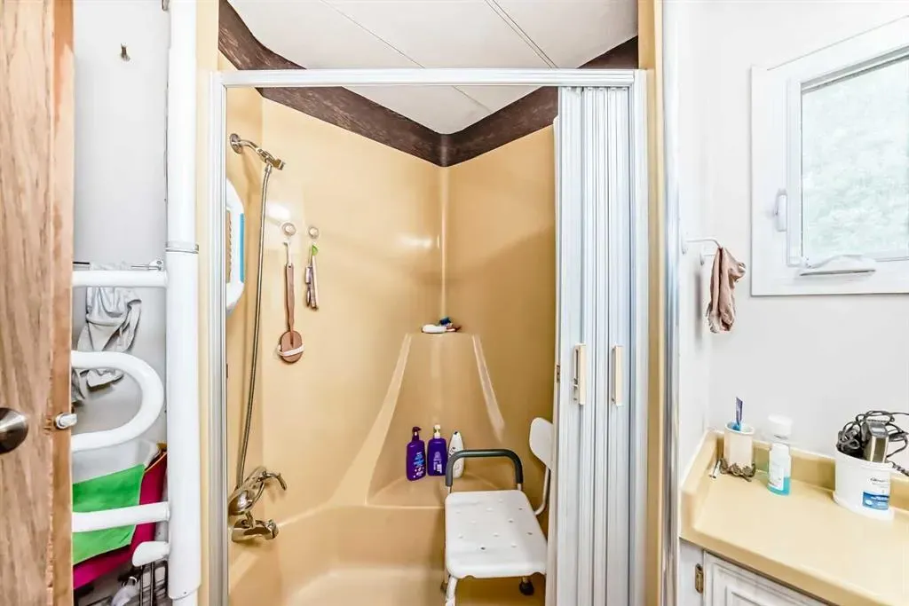 99 Arbour Lake Road NW, #69