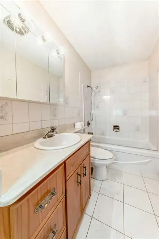 2017 44 Street SE