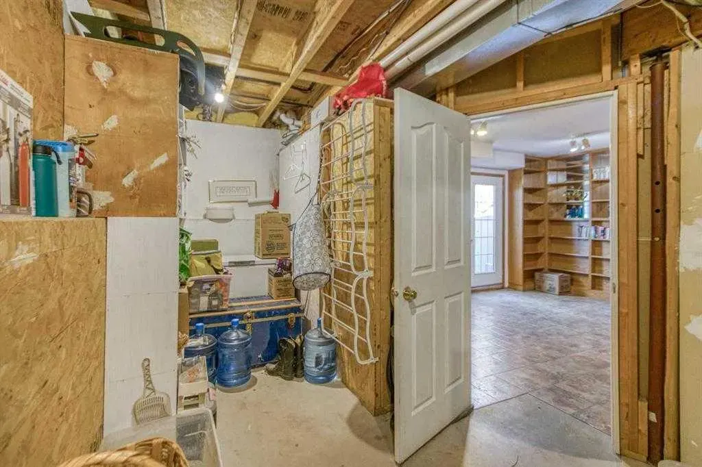 22 Greenview Crescent