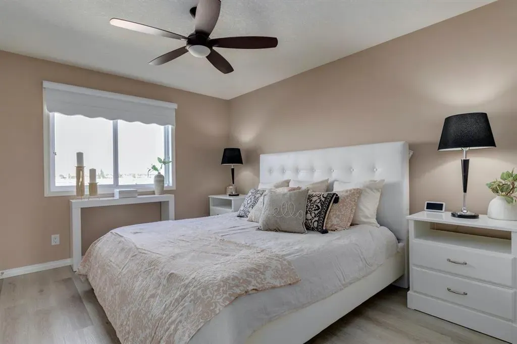 87 Mahogany Grove SE