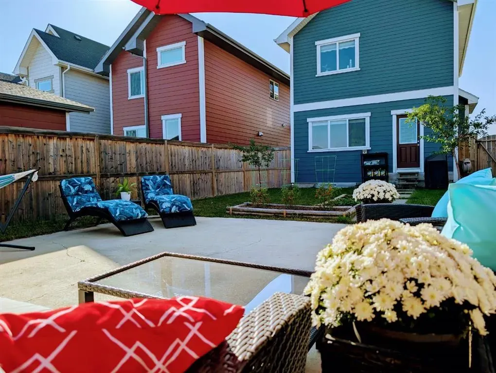 87 Mahogany Grove SE