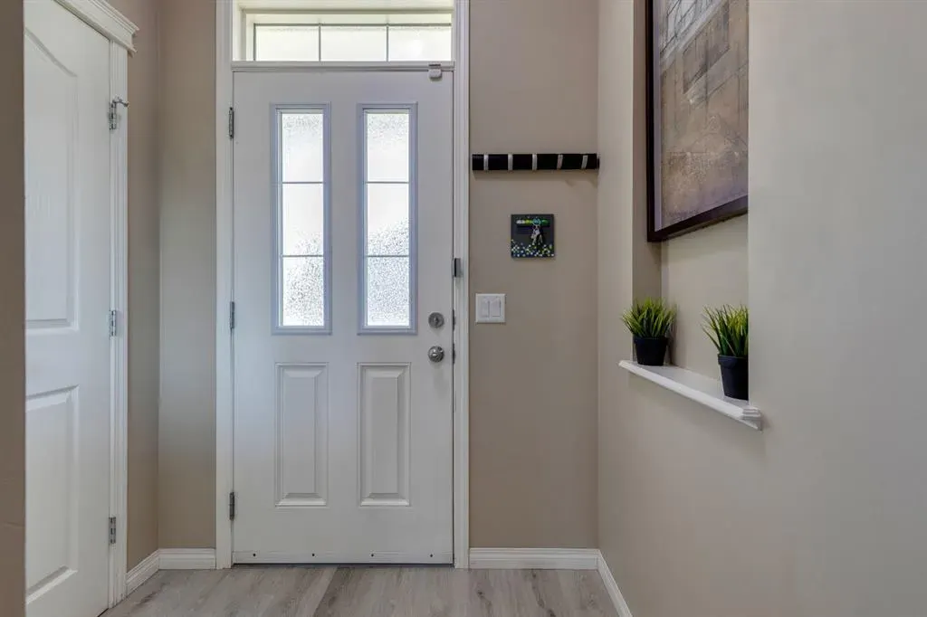87 Mahogany Grove SE