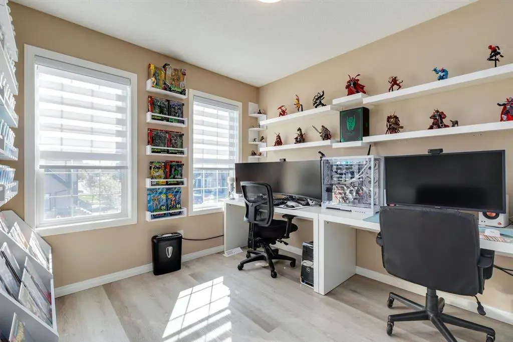 87 Mahogany Grove SE