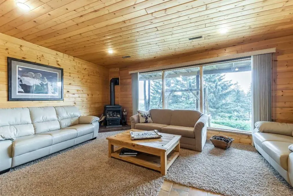 17 Sherwood Crescent
