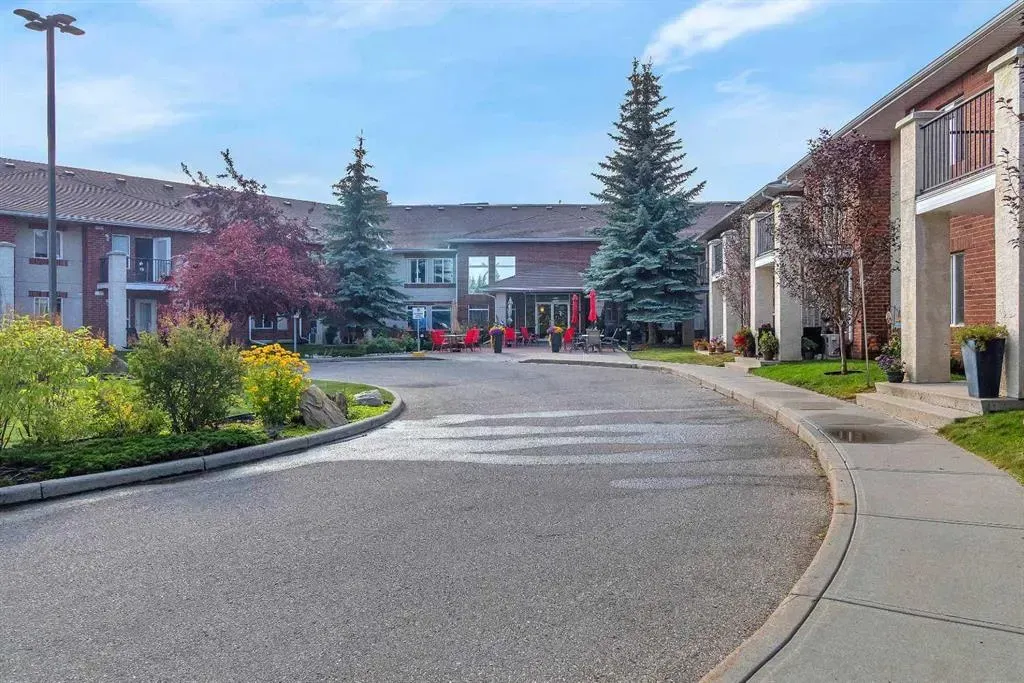 550 Prominence Rise SW, #215