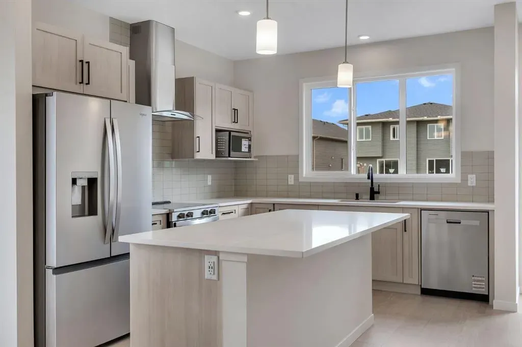 148 Annette Villas NW