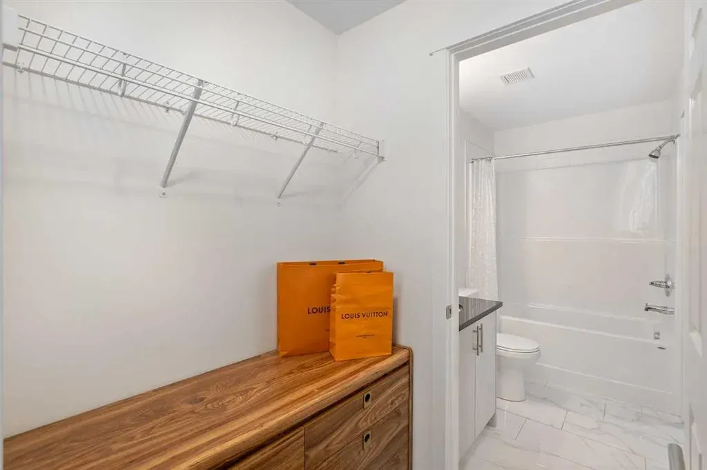 151 Legacy Main Street SE, #5201