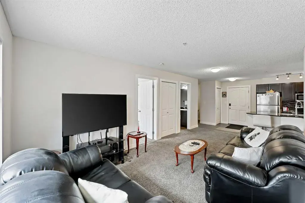 403 Mackenzie Way SW, #2212