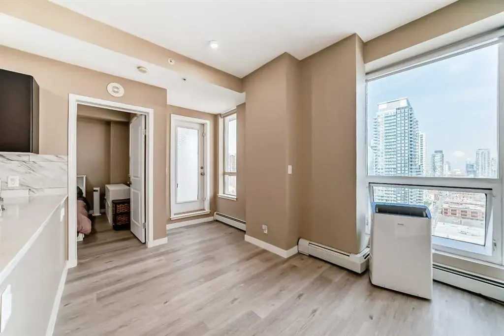 1053 10 Street SW, #1812
