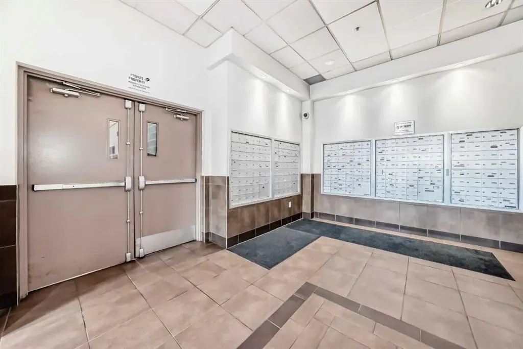 1053 10 Street SW, #1812