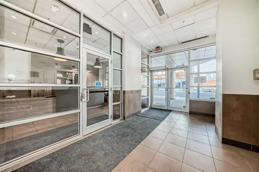 1053 10 Street SW, #1812
