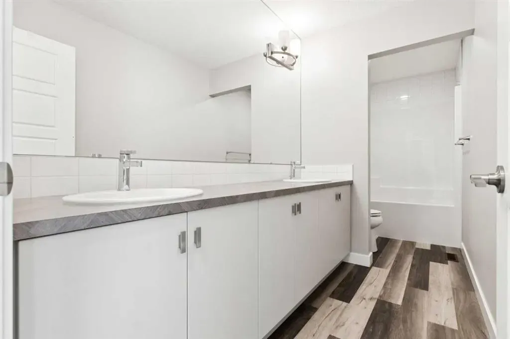 99 Precedence Hill