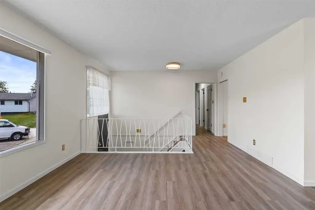 18 Harmon Place SW