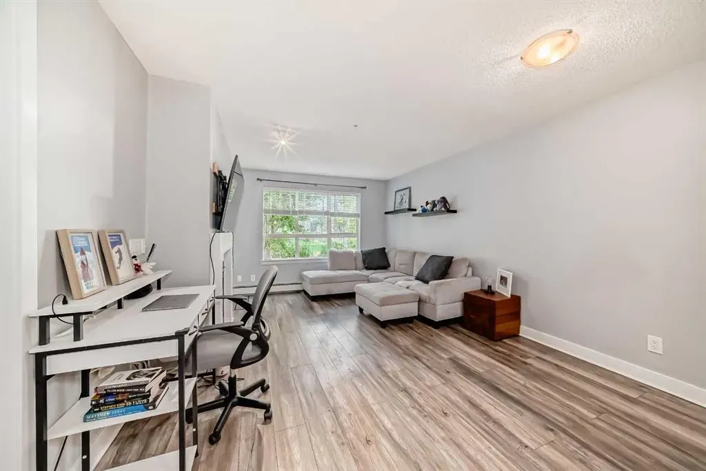 35 Richard Court SW, #119