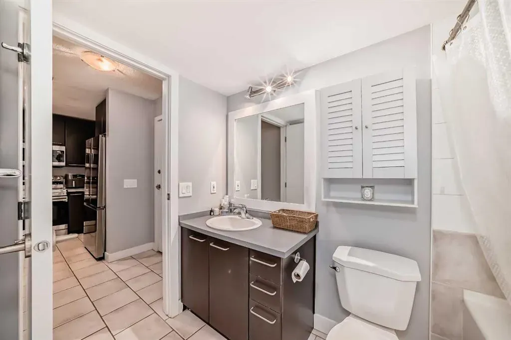 35 Richard Court SW, #119