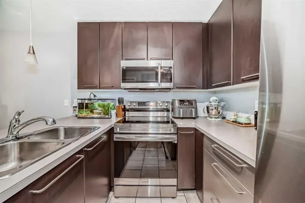 35 Richard Court SW, #119