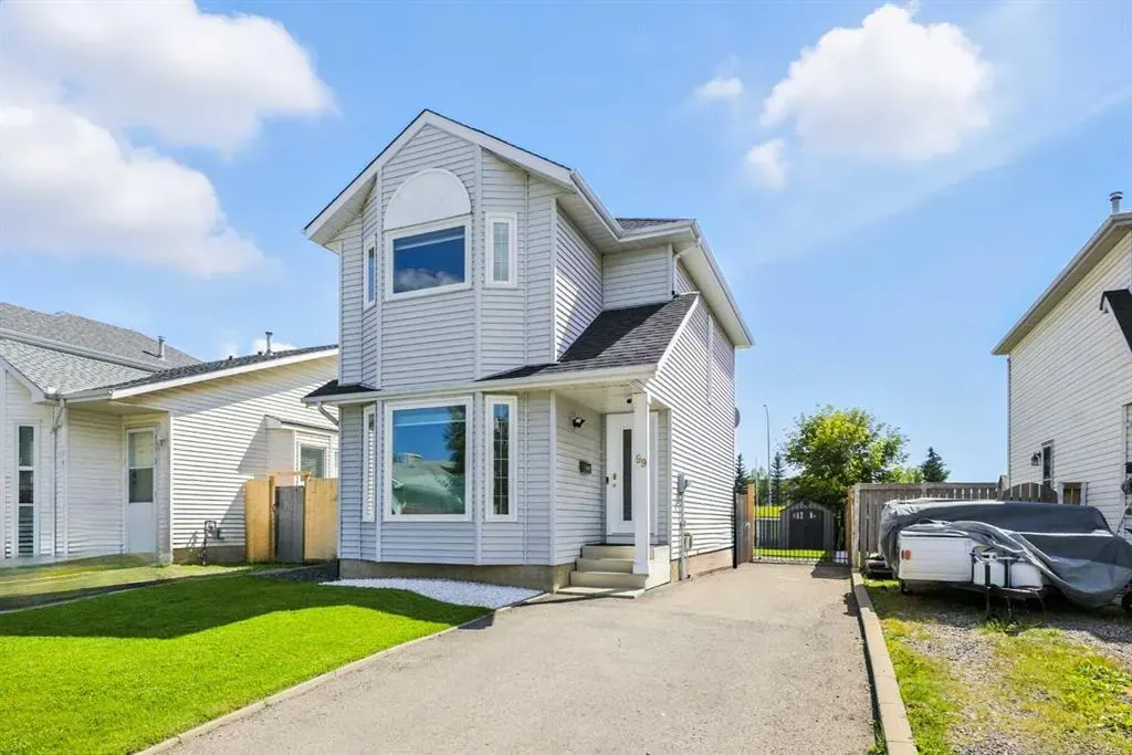 99 Erin Road SE