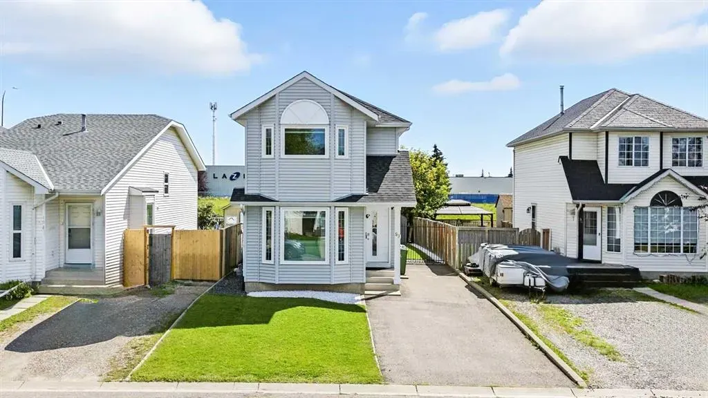 99 Erin Road SE