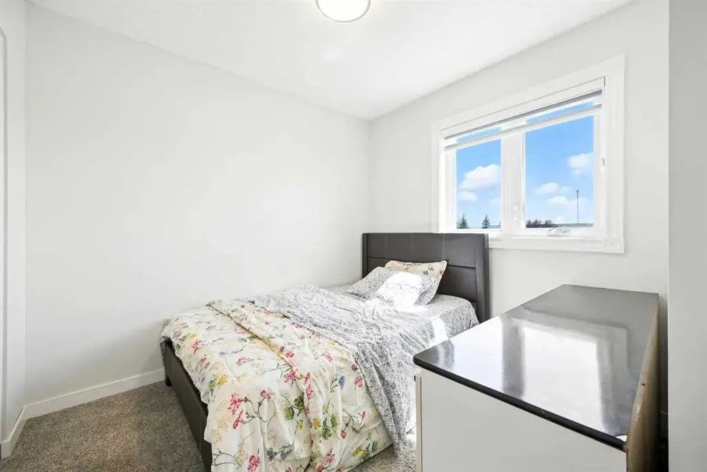 99 Erin Road SE