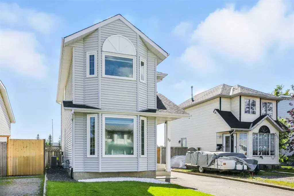 99 Erin Road SE