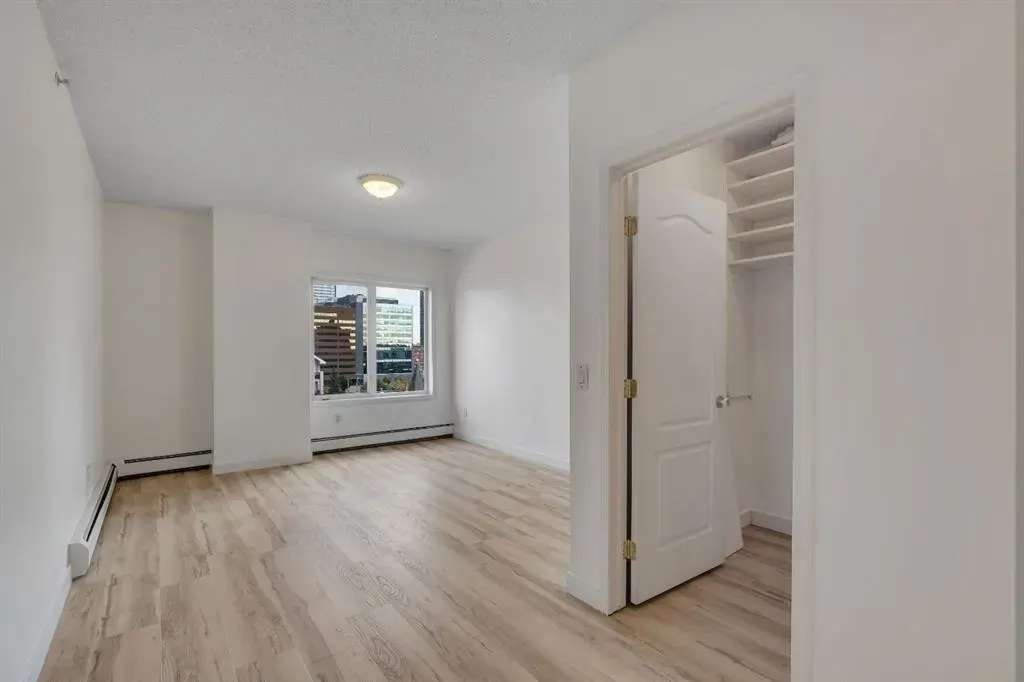 114 15 Avenue SW, #606