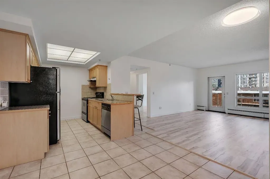 114 15 Avenue SW, #606
