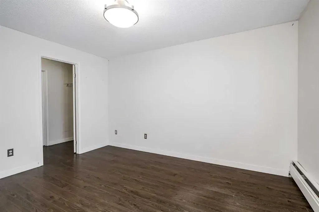 130 25 Avenue SW, #208