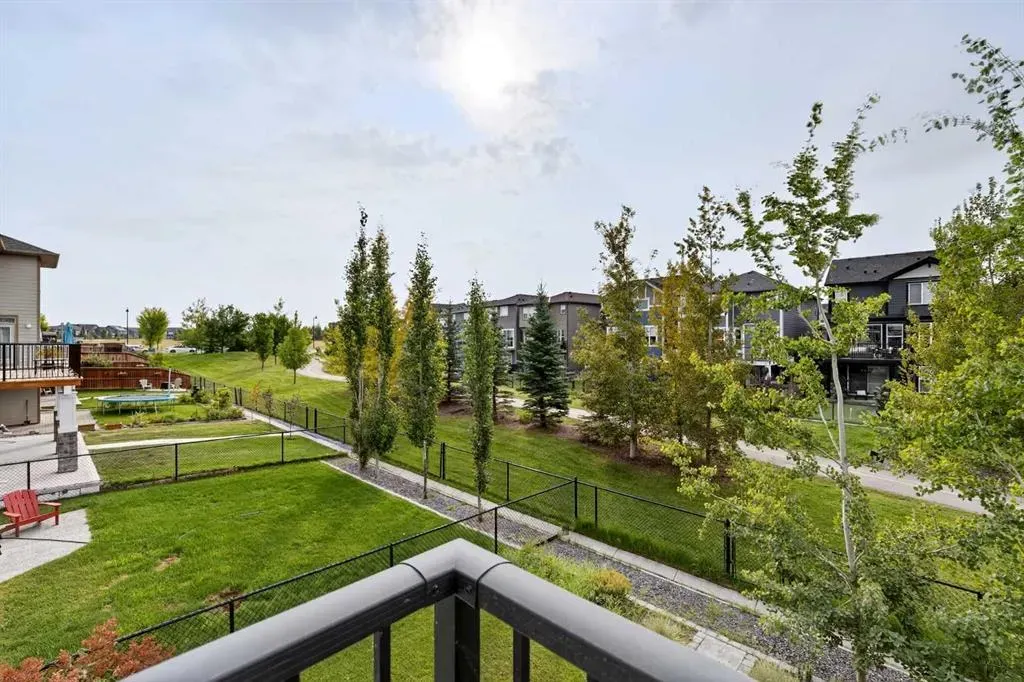 107 Legacy Landing SE